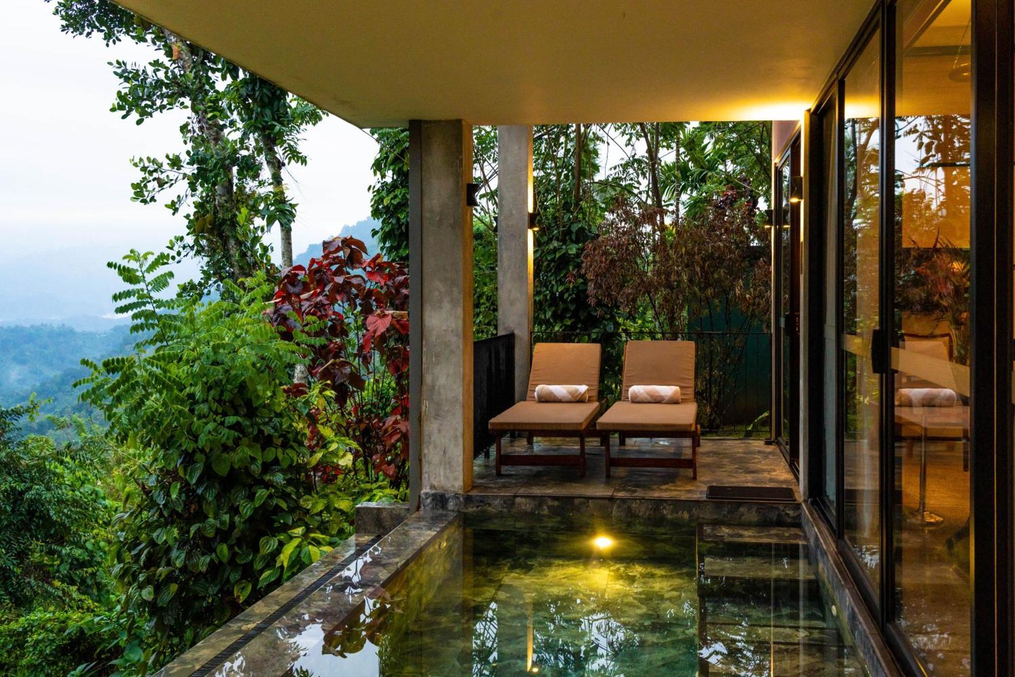 Aarunya Nature Resort - Kandy Extérieur photo