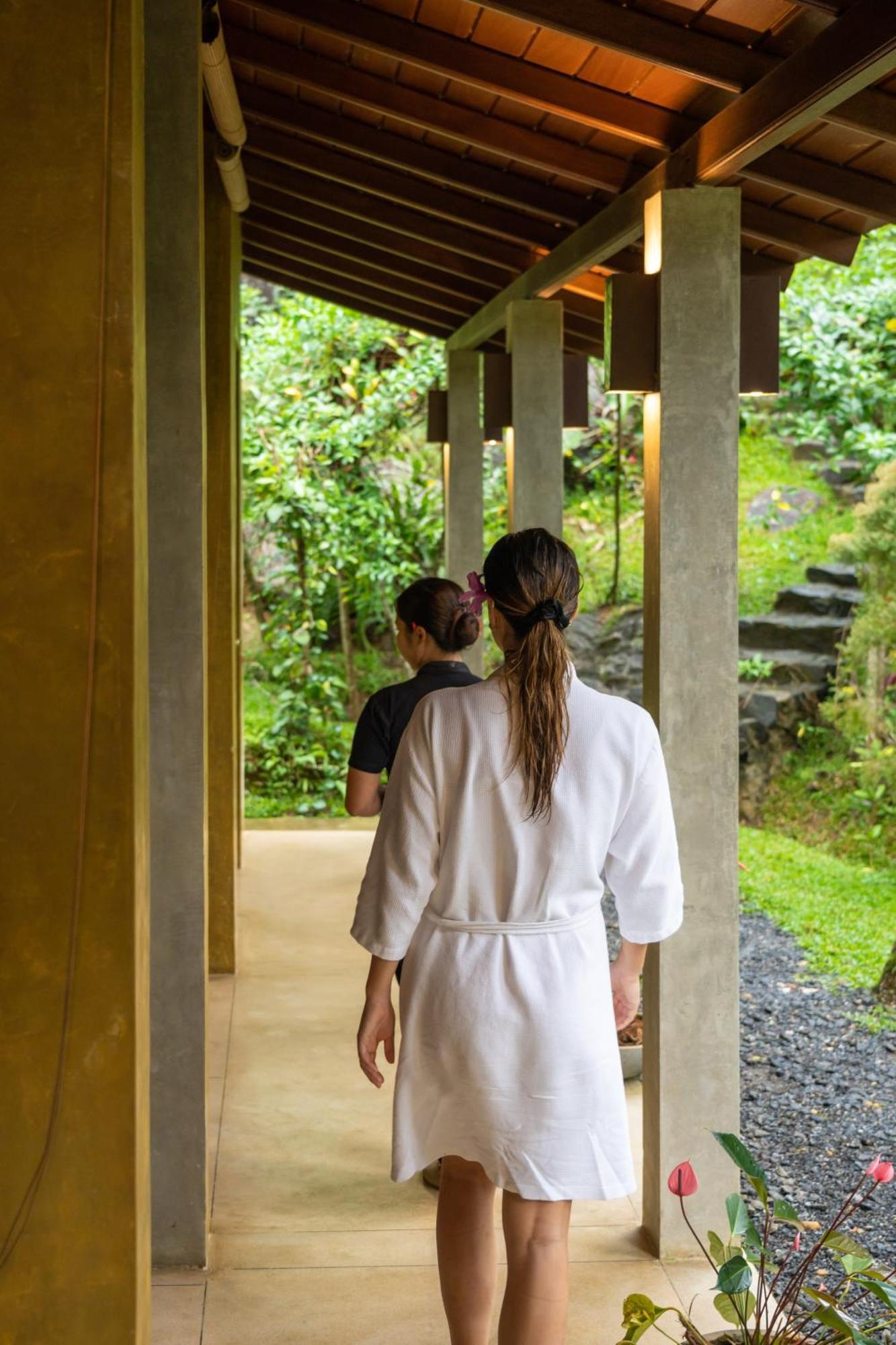 Aarunya Nature Resort - Kandy Extérieur photo