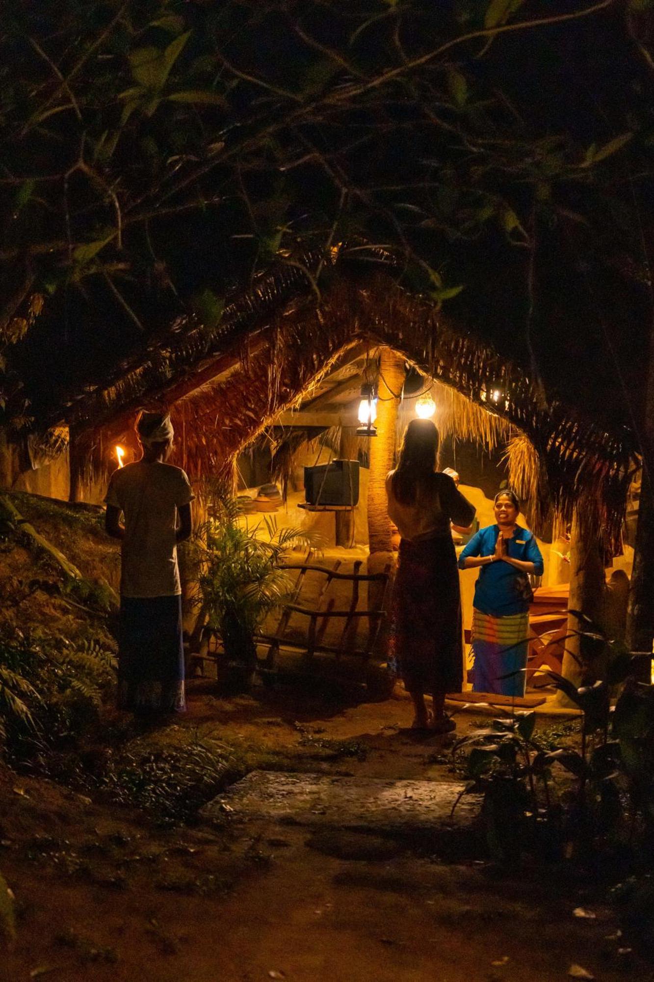 Aarunya Nature Resort - Kandy Extérieur photo