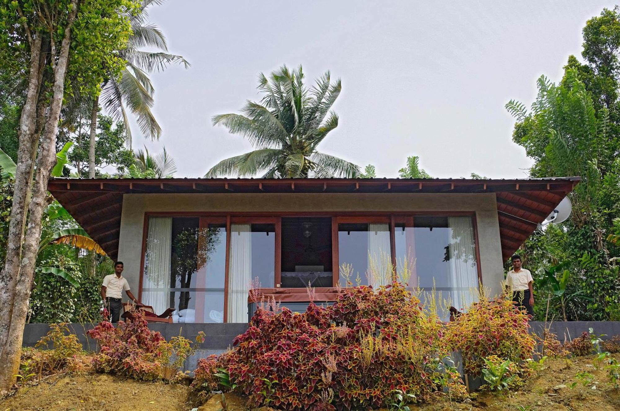 Aarunya Nature Resort - Kandy Extérieur photo