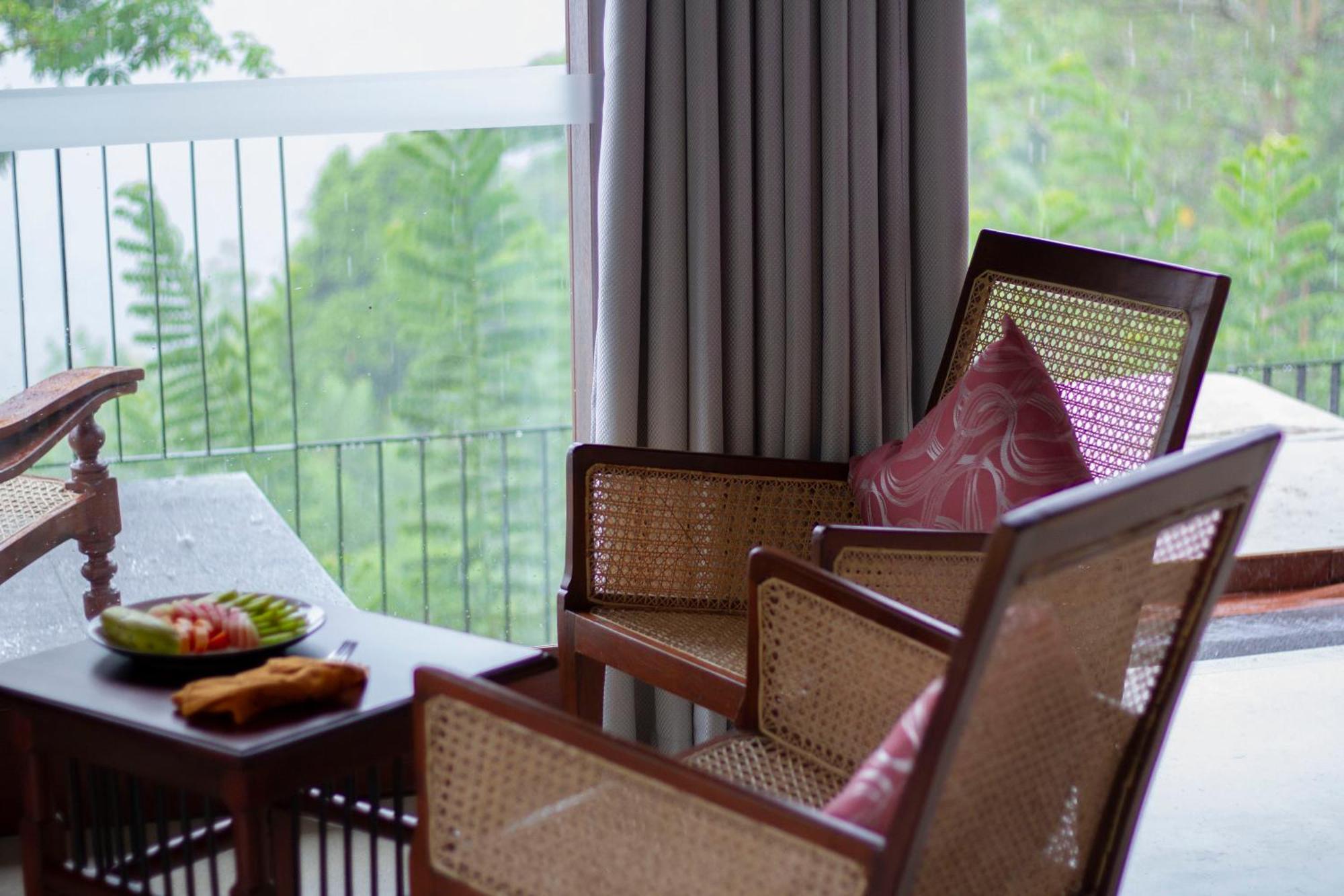 Aarunya Nature Resort - Kandy Extérieur photo
